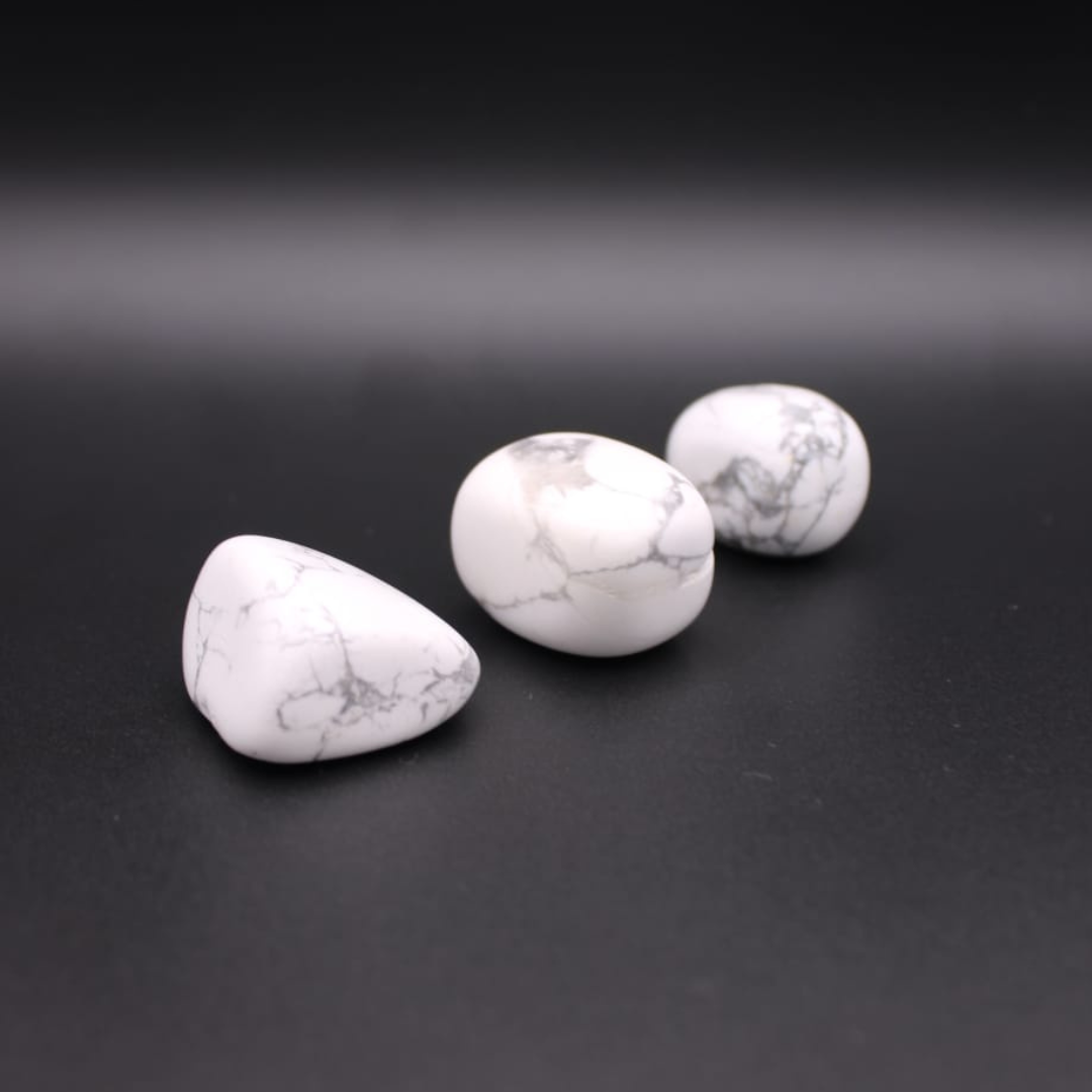 Howlite - Tumbled stone
