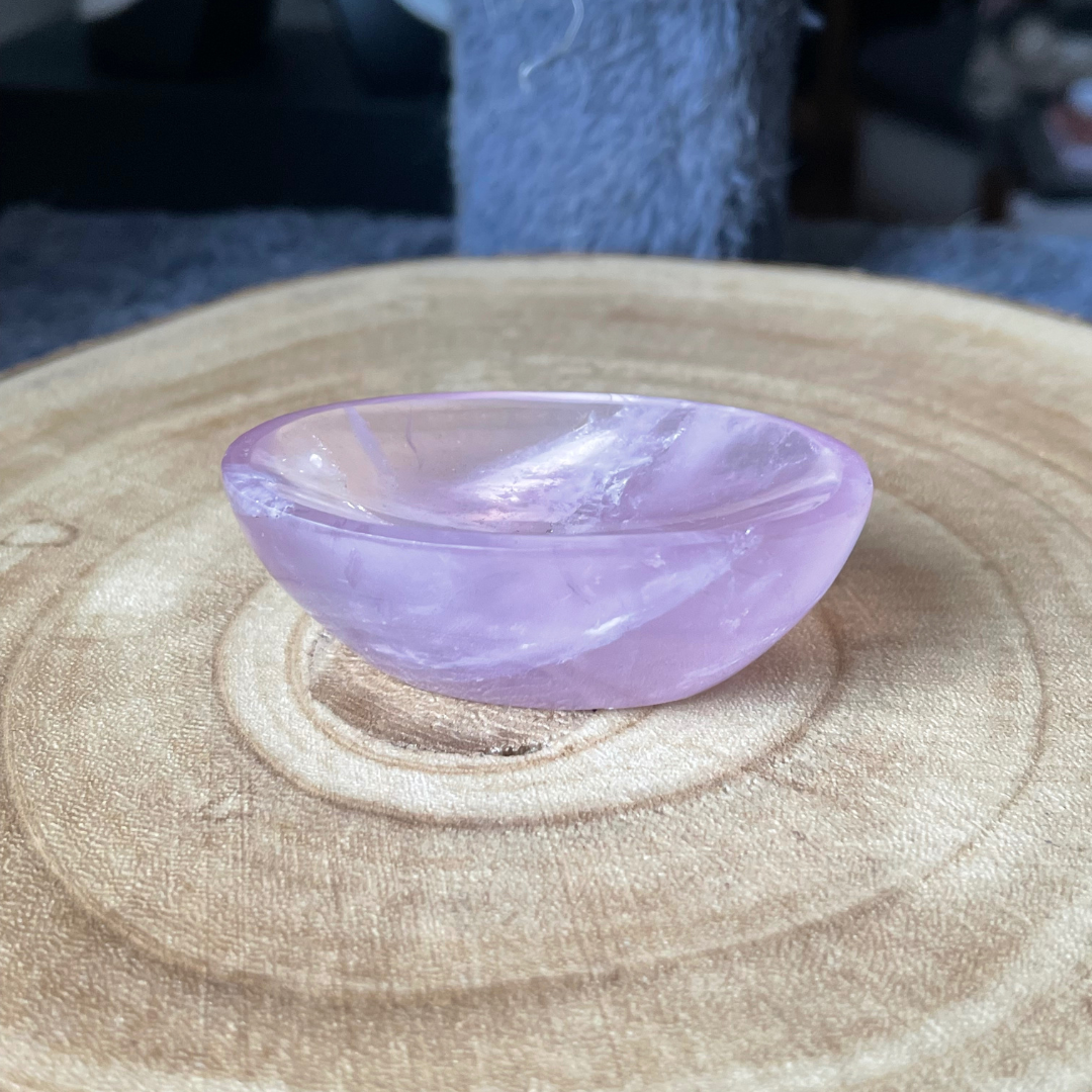 Coupelle en Quartz Rose – Amour ; Douceur Émotionnelle