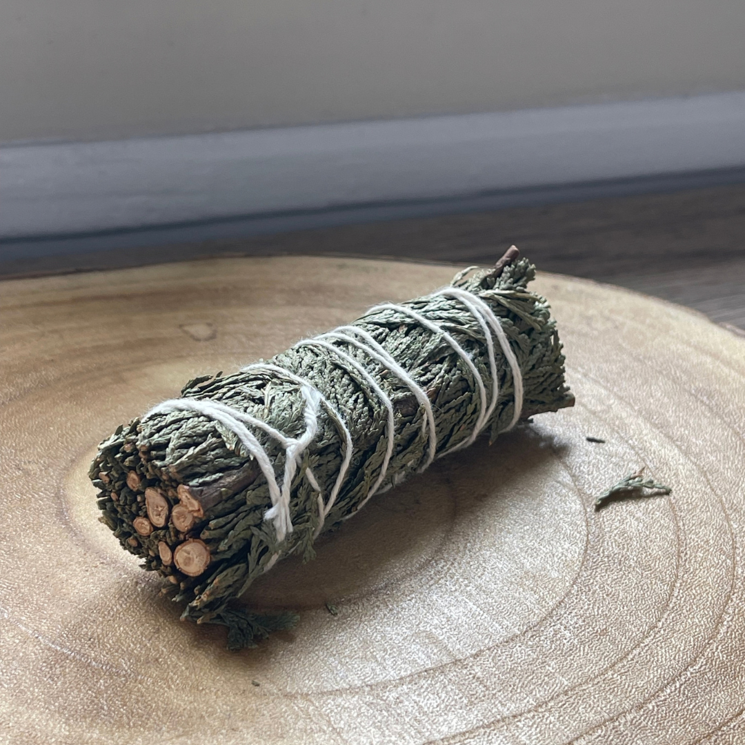 Fagot de Cèdre Naturel – Fumigation & Purification