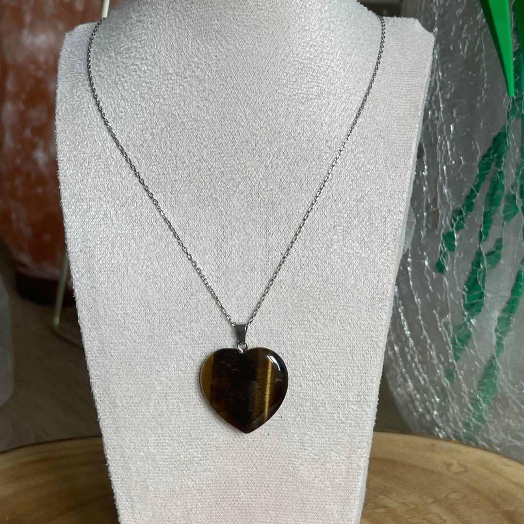 Pendentif Cœur en Œil de Tigre – Protection & Confiance